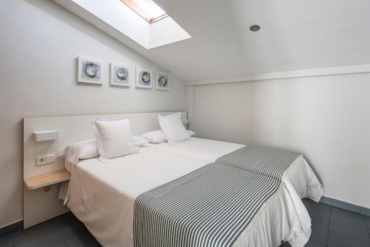 Mon Suites Carmen Valencia Exterior photo